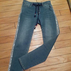 TUXEDO-like STRETCH JEANS